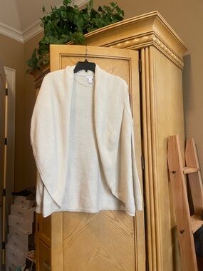 Charter club cream with gold metallic cardigan sweater size medium